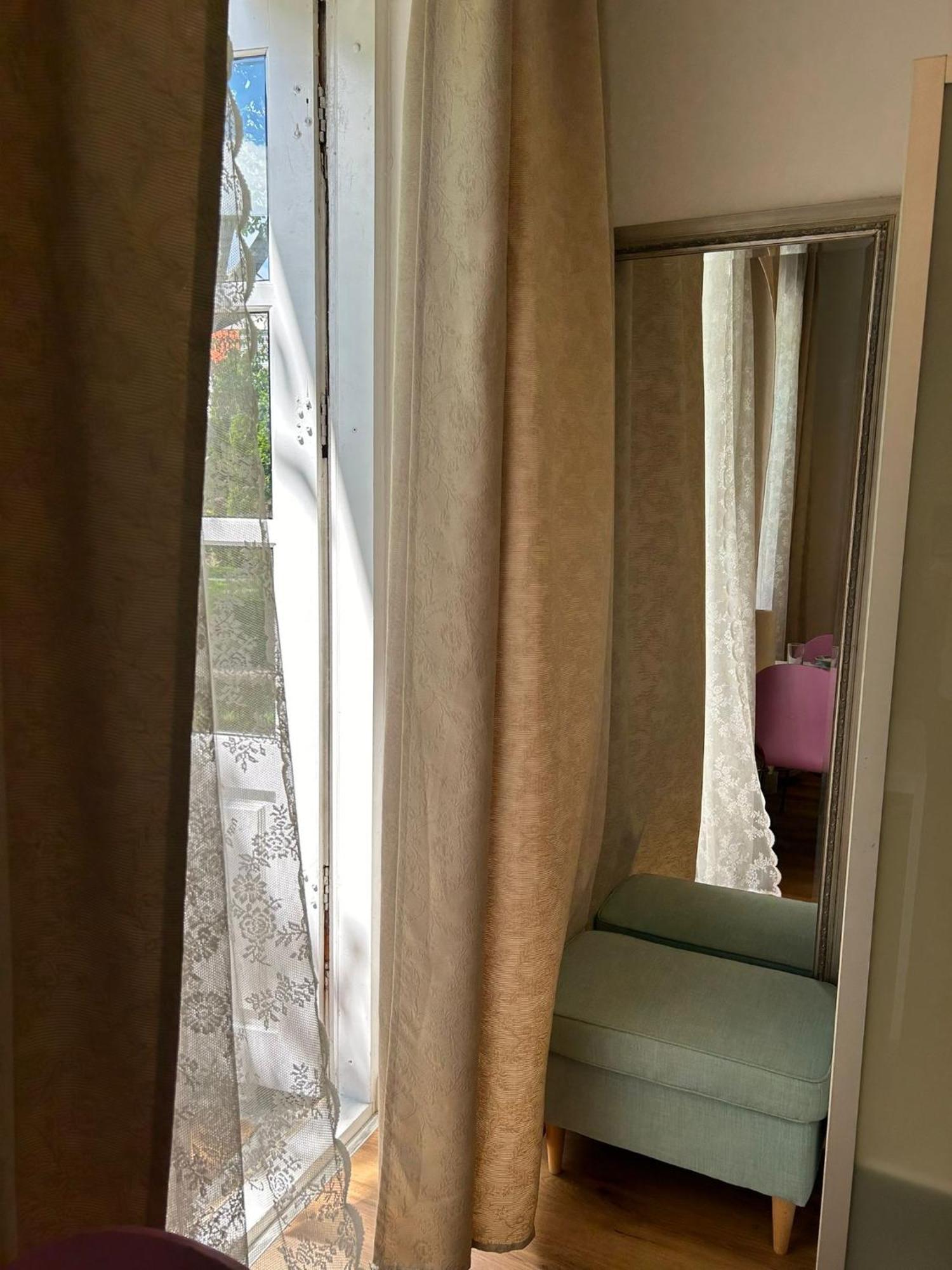 Apartment Mit Gartenblick Und Terrasse Баден Екстериор снимка