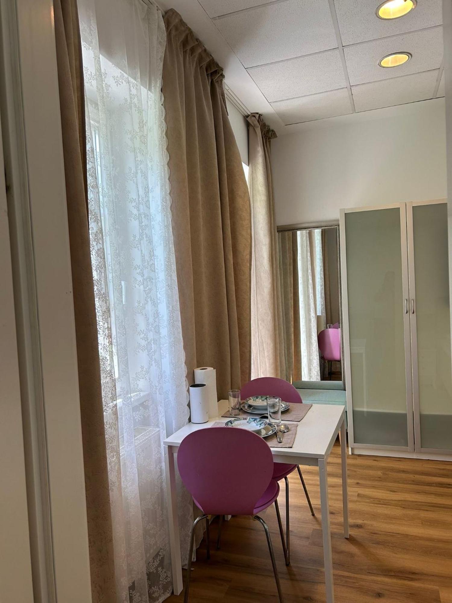 Apartment Mit Gartenblick Und Terrasse Баден Екстериор снимка